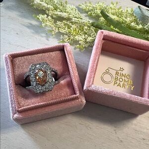 Bomb Party “she’s a statement piece” size 8